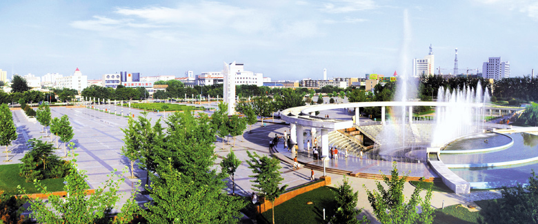 �ȷ��r(sh��)���V��(ch��ng)�³�ʽˮĻ�Ӱ����(ch��ng)